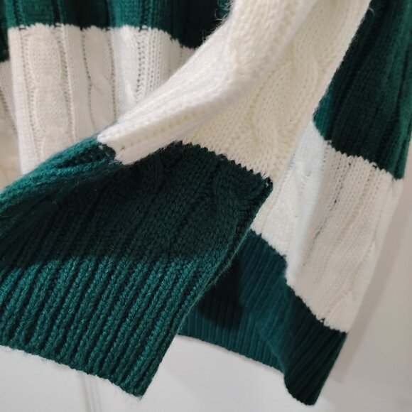 Love Change Italy V-neck Knit Green and White Striped Sweater | Womens Sz Medium - Picture 3 of 5